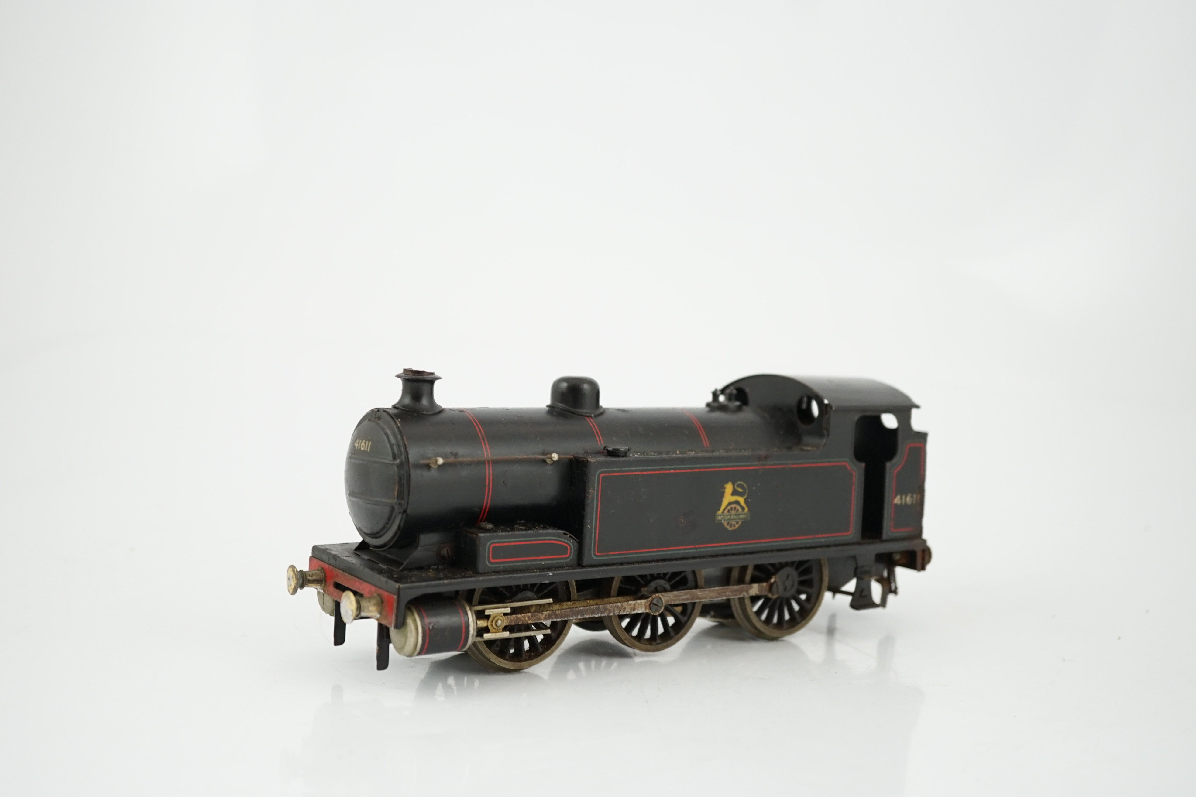 A Bassett-Lowke 0 gauge BR 0-6-0T locomotive for 3-rail running, in lined black livery, 41611